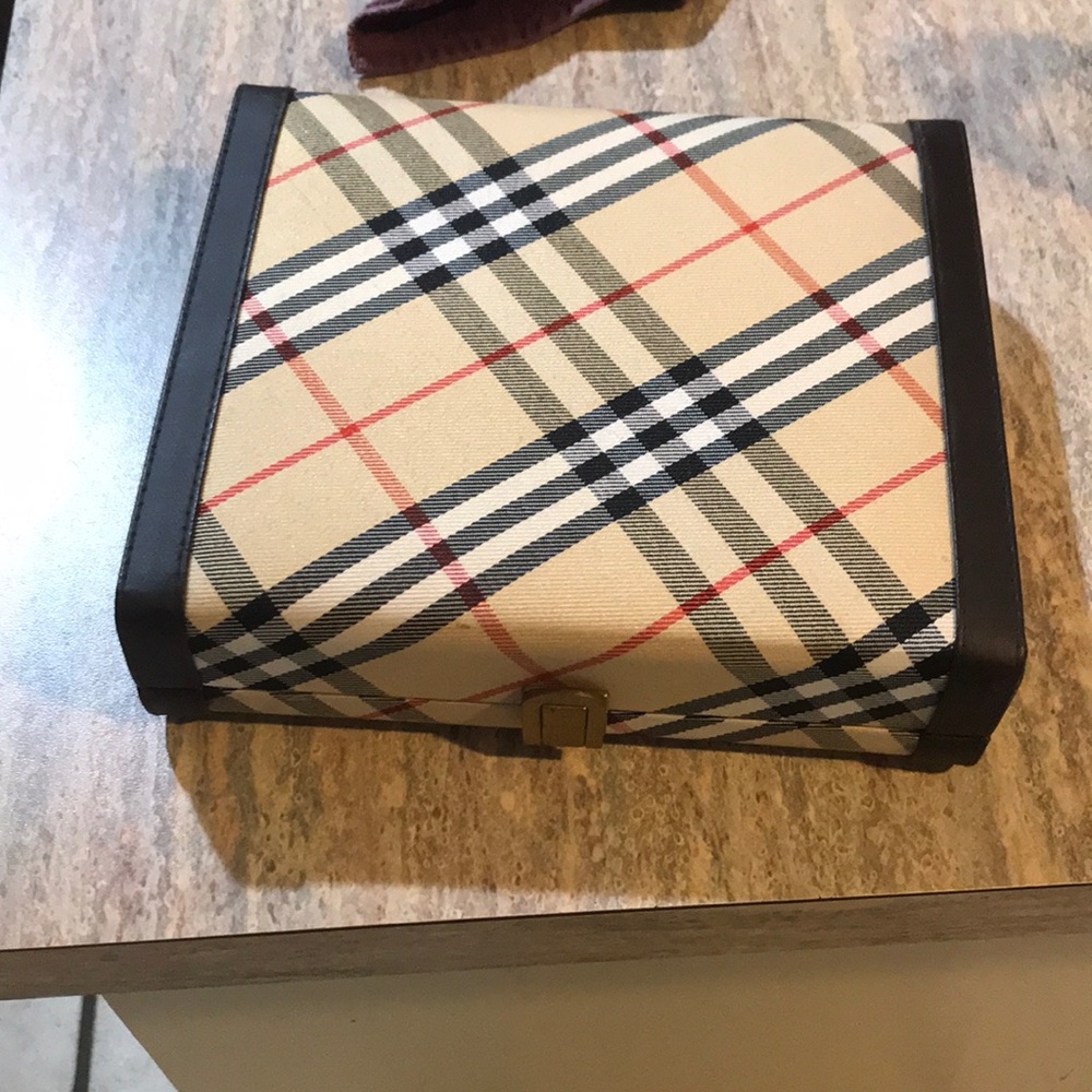 Vintage wood and leather Burberry poker set